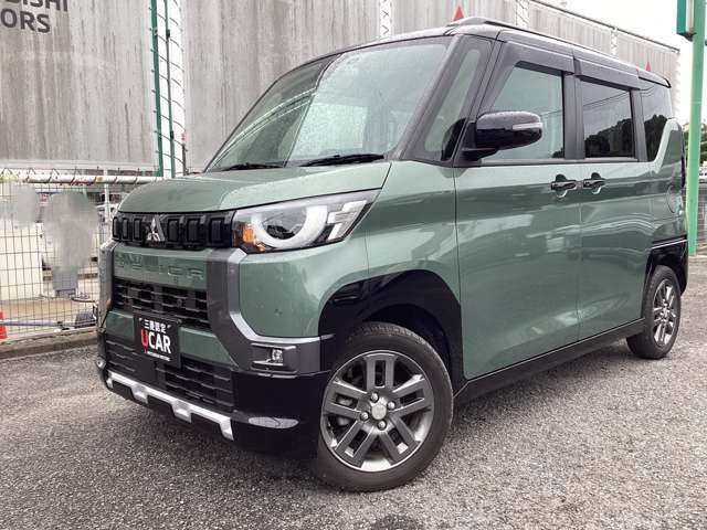デリカミニT プレミアム 4WD