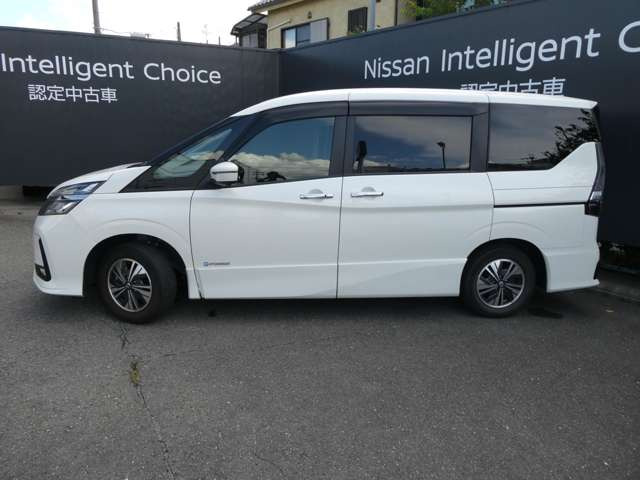 セレナ1.2 e-POWER ハイウェイスターV