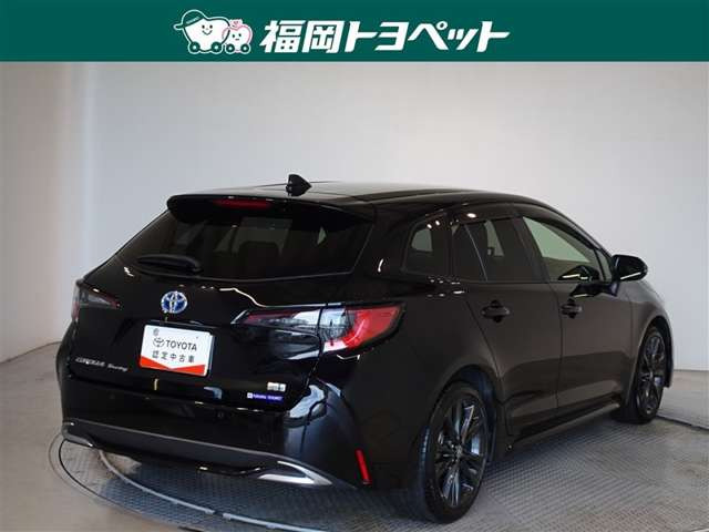 カローラツーリング1.8 ハイブリッド W×B