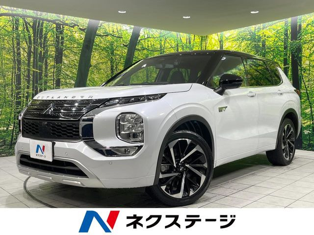 アウトランダーPHEV 2.4 P 4WD