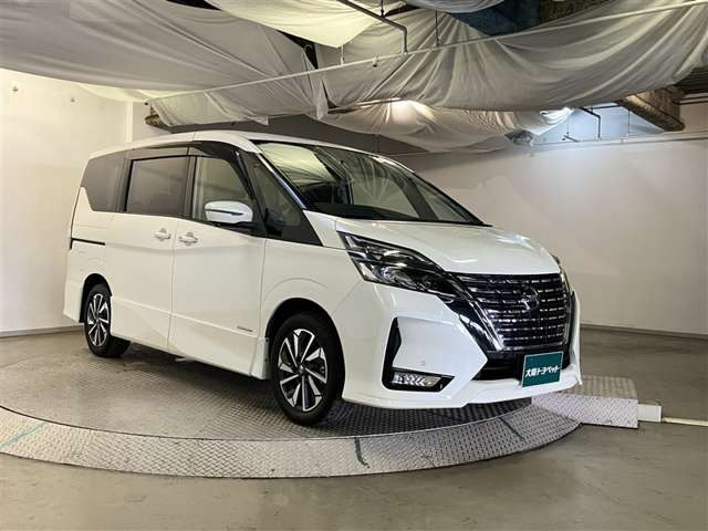 セレナ2.0 ハイウェイスターV