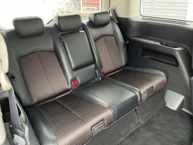 3��ڃV�[�g�͂�������ԗǍD����l�ł��������ƍ����Ē����܂��̂ŁA��l���ł̂��o���������N���N�ł��􂲉Ƒ��ŁA�C�̒m�ꂽ���ԂŁA�h���C�u�ɍs���̂��y���݂ł��ˁ�