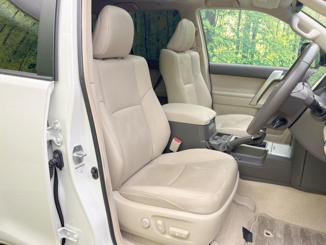 �^�]�Ȃ܂��ɂ͏\���ȃX�y�[�X������A�啿�ȕ��ł��������^�]���Ă�����������ł��B