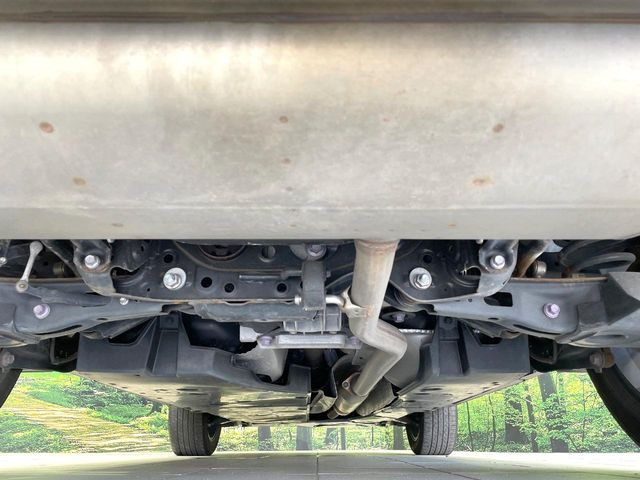 下回りがきれいなうちに、防錆加工の施工がオススメ。降雪地域はもちろん、沿岸部にお住いの方や、趣味でマリン・ウィンタースポーツをされる方にご好評いただいております。