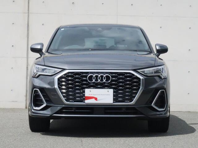 Q3