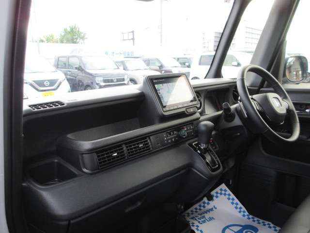 N-BOXカスタムターボ 4WD