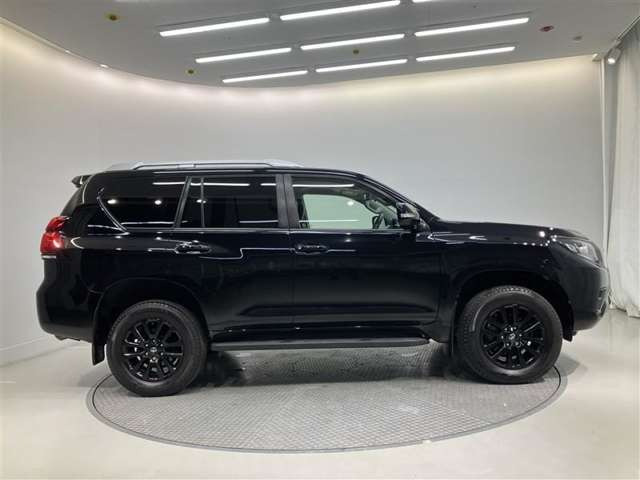 ランドクルーザープラド2.8 TX Lパッケージ 70thアニバーサリー リミテッド ディーゼル 4WD