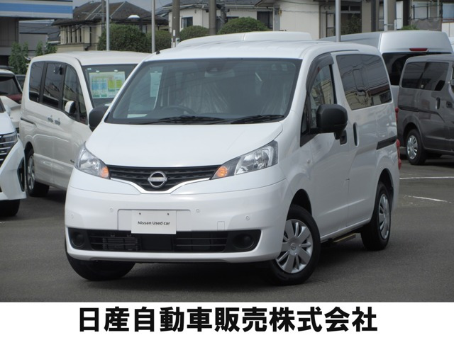NV200バネットバン1.6 チェアキャブ 車いす1名仕様 専用サードシート有