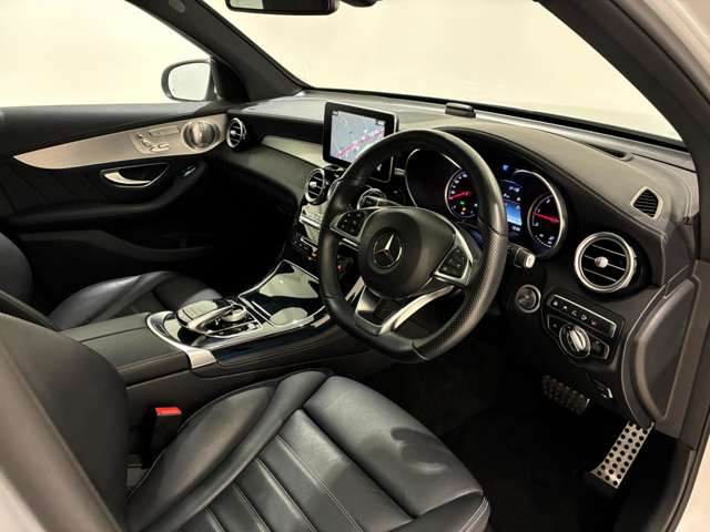 GLC220d 4マチック スポーツ 4WD