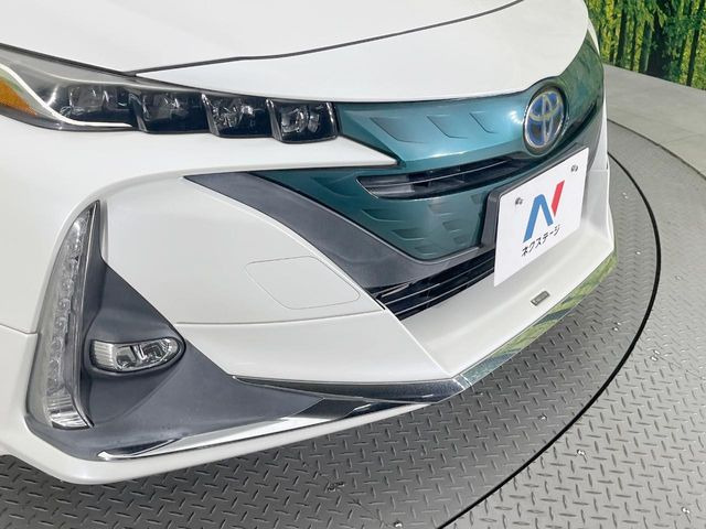 プリウスPHV1.8 S