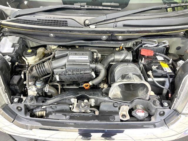 親切・丁寧な専門メカニックスタッフが応対!・車検・点検整備・事故等の修理などアフターサービスも安心。お車のカスタマイズもネクステージのサービススタッフまでご相談ください!