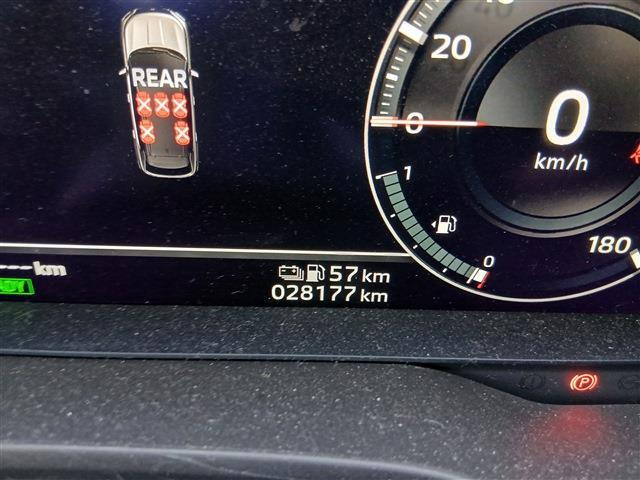 アウトランダーPHEV 2.4 G 4WD