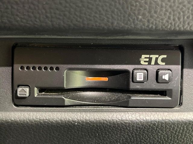 【ETC】高速道路の料金所をストレスなく通過!話題のスポットやサービスエリアに多い「スマートIC」利用時は必須のアイテムです。当店でセットアップを実施、ご納車当日からすぐにご利用いただけます!