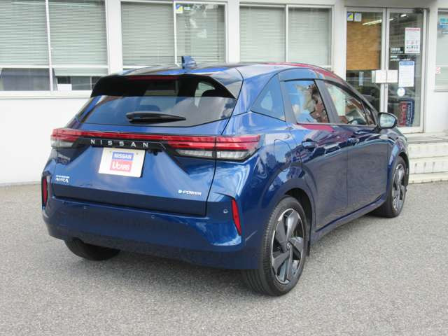 ノートオーラ1.2 G レザーエディション