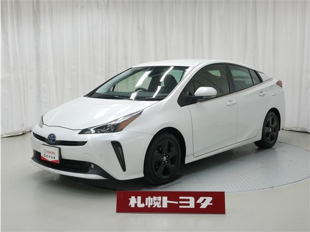 プリウス1.8 S ツーリングセレクション ブラックエディション 4WD