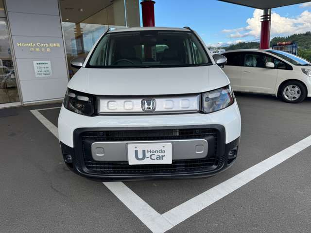 フリード1.5 e:HEV クロスター 4WD
