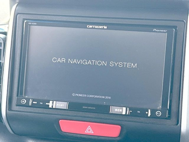 N-BOXカスタムG SSパッケージ ブラックスタイル