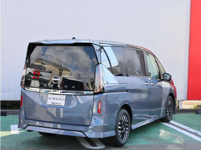 セレナ1.4 e-POWER ルキシオン