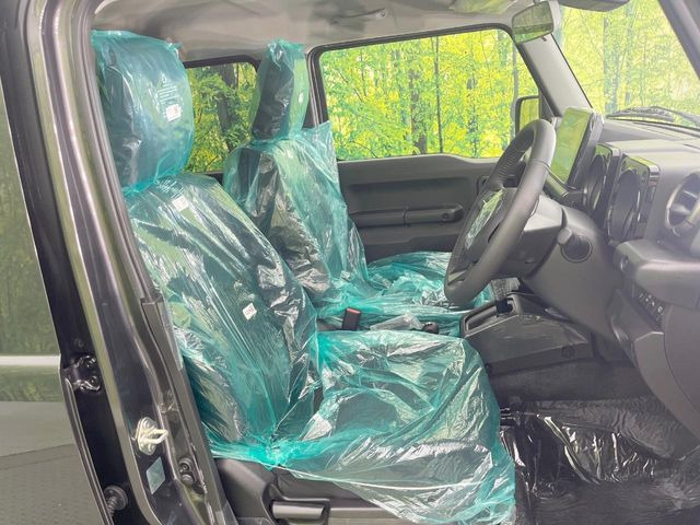 もちろん車内はキレイです♪よりクリーンな状態をキープしたいお客様には『ナノゾーンコート』がおすすめ!新型コロナウイルス対策や、除菌・消臭に効果を発揮し多くの方にご好評いただいております。