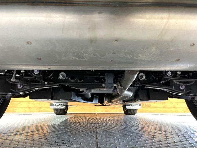 下回りがきれいなうちに、防錆加工の施工がオススメ。降雪地域はもちろん、沿岸部にお住いの方や、趣味でマリン・ウィンタースポーツをされる方にご好評いただいております。
