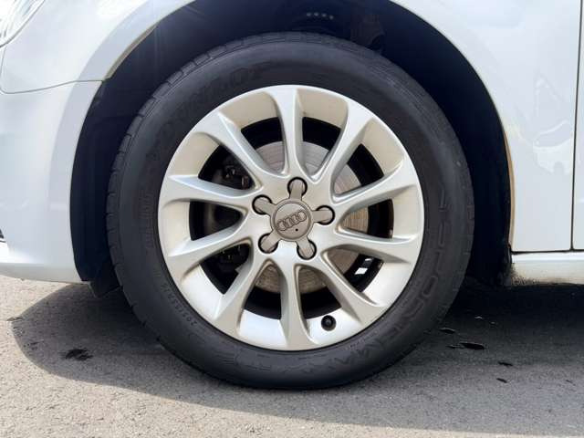 �C�ɂȂ邨�Ԃ�����܂�����E�̓d�b�ԍ����璼�ڂ��X�ɂ��₢���킹���������B�x�����@����ԗ����A��Ԃ܂łȂ�ł������������Ē����܂��B�X�^�b�t�ꓯ���A�����҂����Ă���܂��B