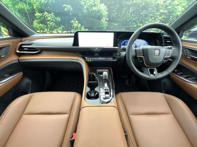 クラウンエステート2.5 Z E-Four 4WD