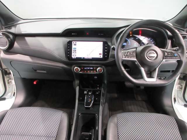 キックス1.2 X FOUR 90周年記念車 (e-POWER) 4WD