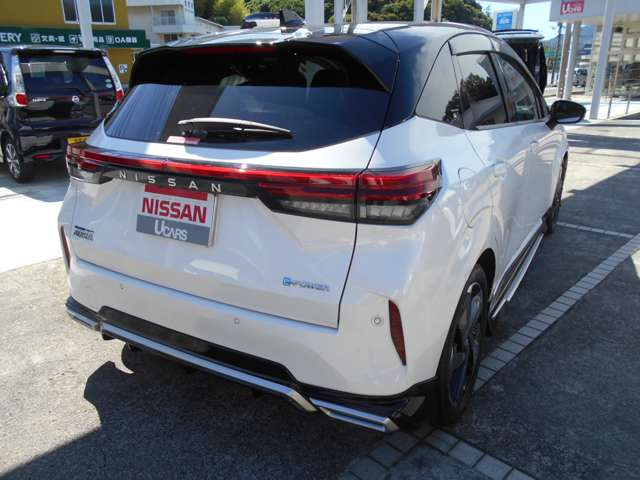 ノートオーラ1.2 G レザーエディション