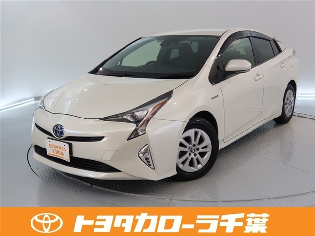 プリウス1.8 S