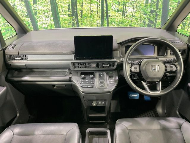ステップワゴン2.0 e:HEV スパーダ プレミアムライン