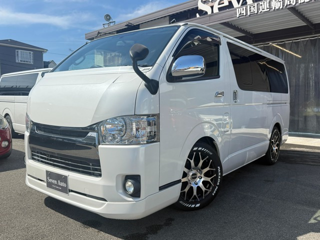 ハイエースバン