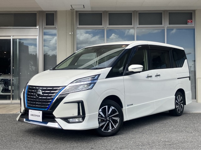 セレナ1.2 e-POWER ハイウェイスターV