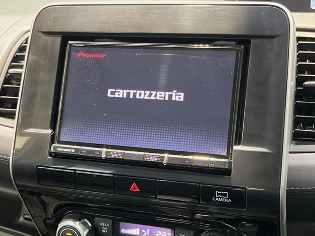 セレナ
