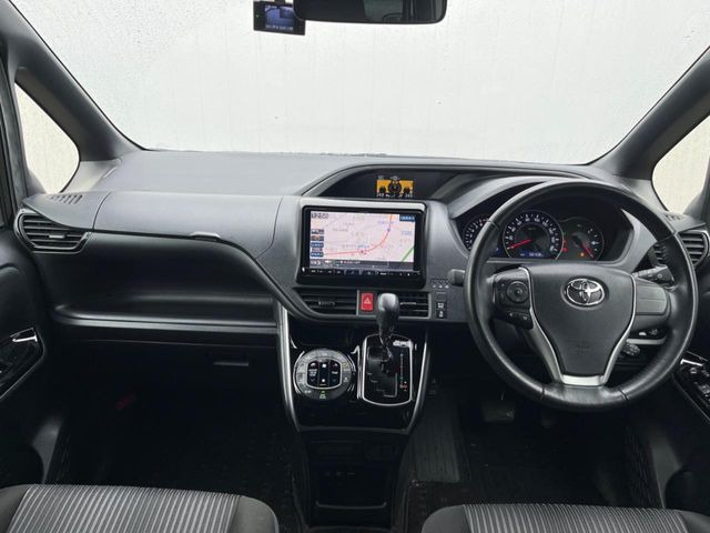 ヴォクシー2.0 ZS 煌II