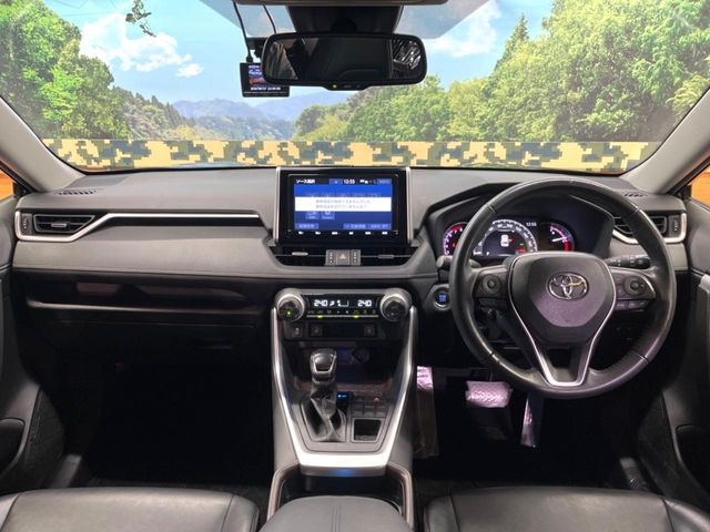 RAV42.0 G 4WD