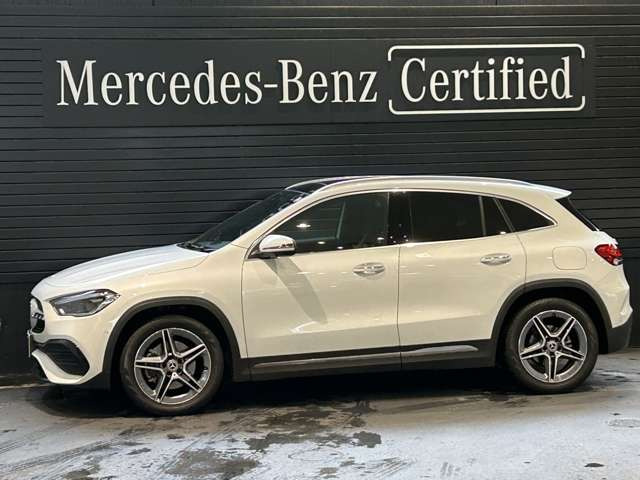 GLAクラスGLA200d 4マチック AMGライン 4WD