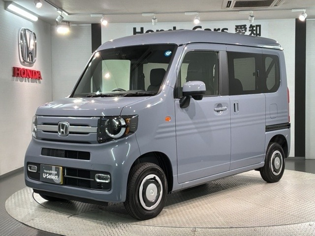 N-VANファン ターボ 4WD