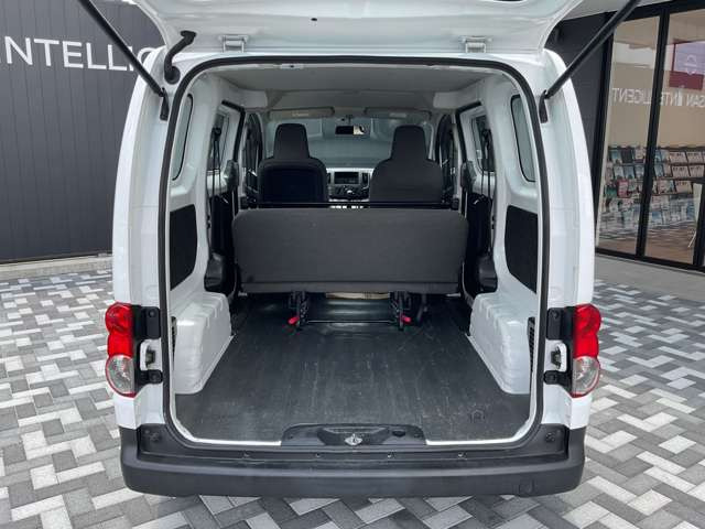 NV200バネットバン1.6 DX 4WD