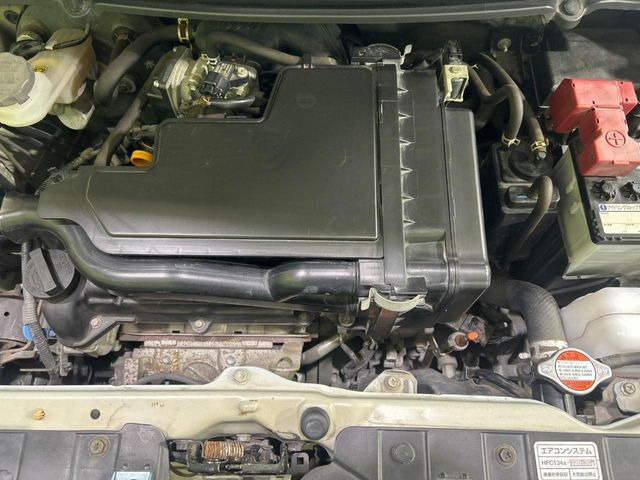 親切・丁寧な専門メカニックスタッフが応対!・車検・点検整備・事故等の修理などアフターサービスも安心。お車のカスタマイズもネクステージのサービススタッフまでご相談ください!
