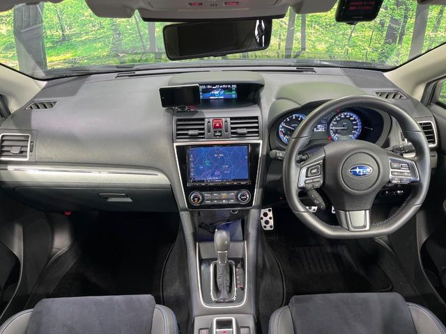 レヴォーグ2.0 GT アイサイト 4WD