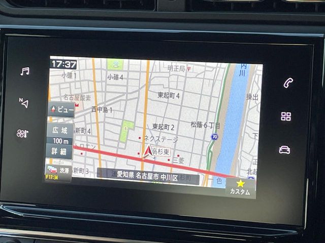 ●純正ナビ:一体感のあるナビは、高級感ある車内を演出してくれます。オーディオ機能も充実しておりますので、運転もより楽しめます♪