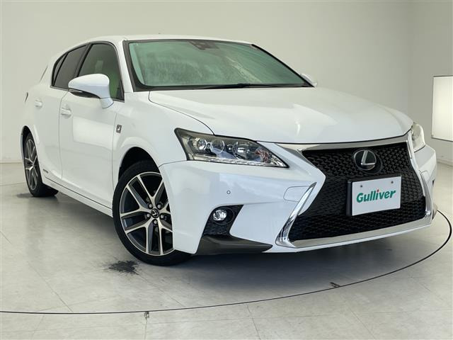 CT200h Fスポーツ