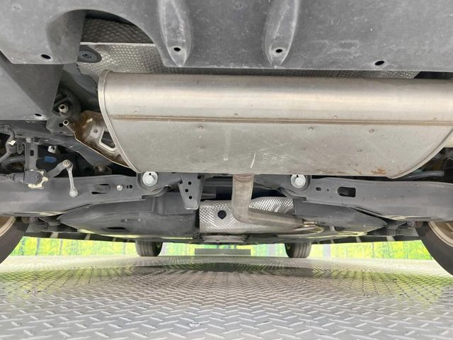 下回りがきれいなうちに、防錆加工の施工がオススメ。降雪地域はもちろん、沿岸部にお住いの方や、趣味でマリン・ウィンタースポーツをされる方にご好評いただいております。