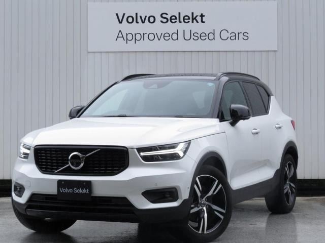 XC40B4 AWD Rデザイン 4WD