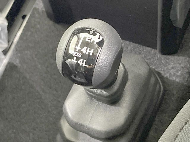 ジムニーノマド1.5 FC 4WD