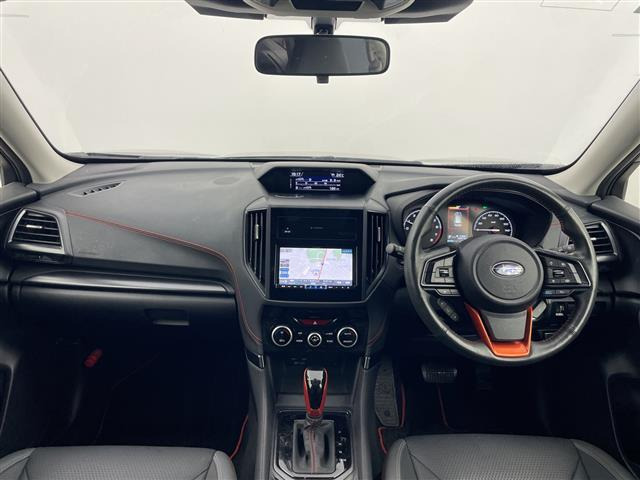 フォレスター2.0 エックスブレイク 4WD