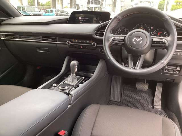 MAZDA3ファストバック1.5 15C