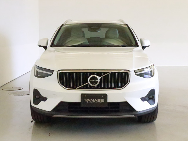 XC40アルティメット B4 AWD 4WD