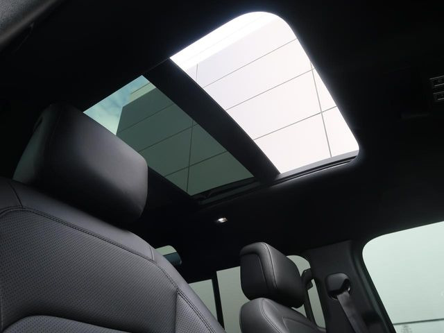 ディフェンダー110 X ダイナミック HSE 3.0L D350 ディーゼル 4WD