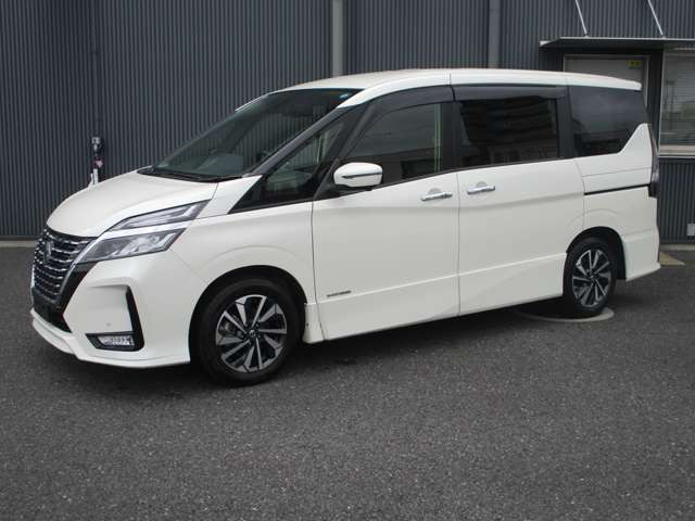 セレナ2.0 ハイウェイスターV